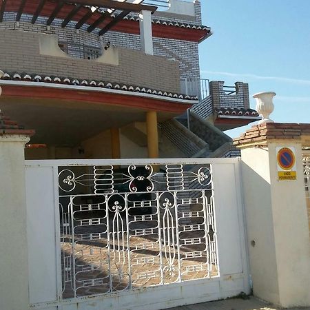 Chalet Los Jarrones Torre Del Mar Exteriör bild